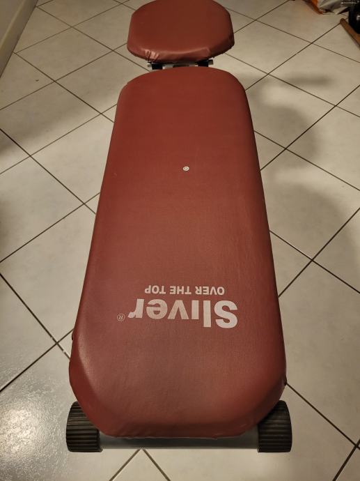 Bench klupa i utezi 10x5kg