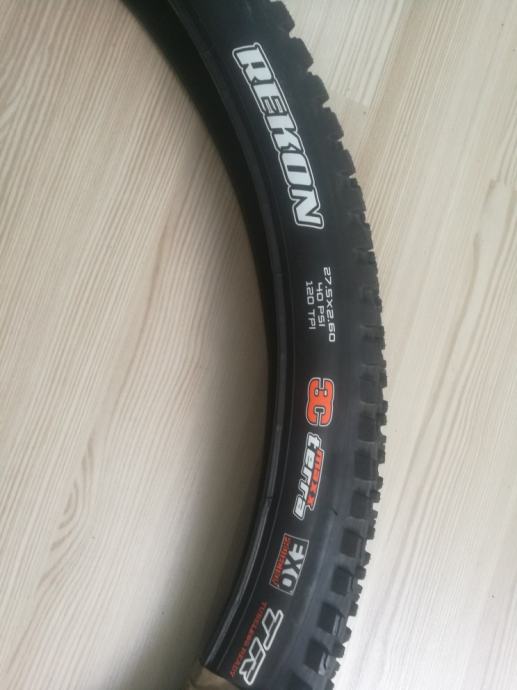 rekon 27.5 x 2.8