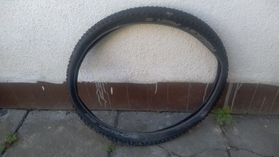 Schwalbe Rocket Ron 26x2,25 guma,povoljno