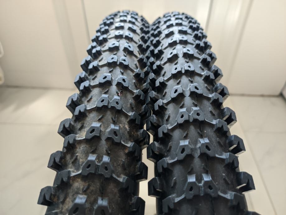 WTB BRONSON 29x2.20....2 kom, NOVO!!