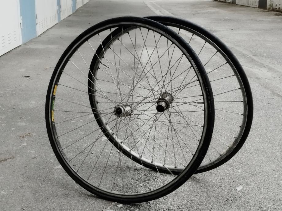 Kotaci 28" Shimano 105 Nabe / Mavic MA40 Obruci