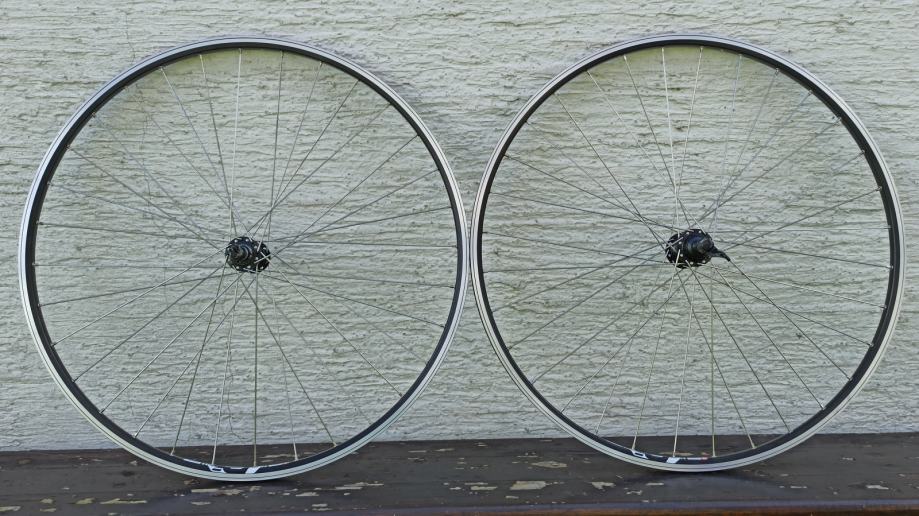 ROAD RACE 28" ETRTO  622 - 13  NOVO/ NOS -Vintage L Eroica