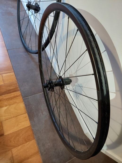 Specialized AXIS Elite Disc set kotača