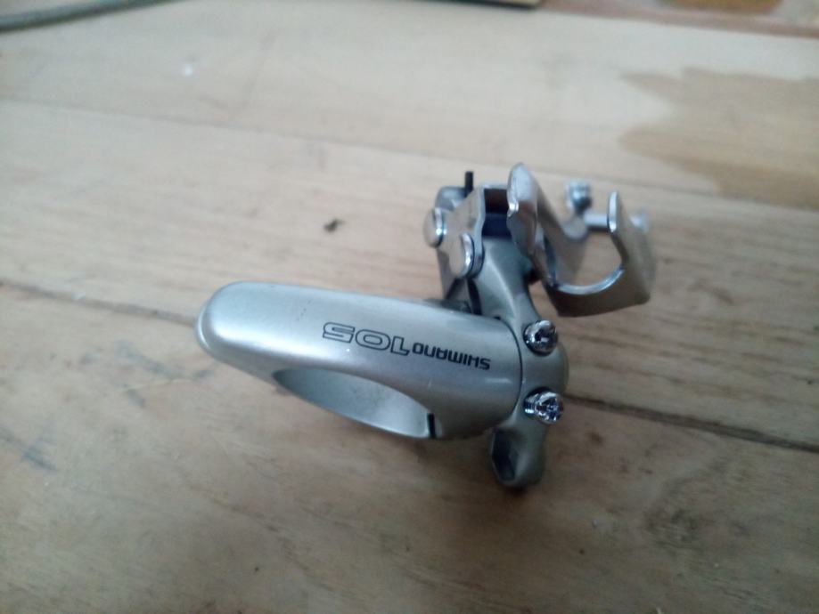 Shimano 105 mjenjač