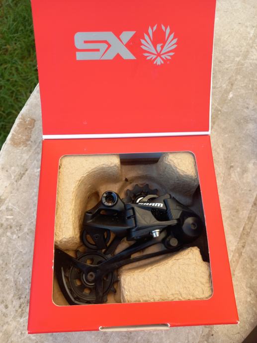 SRAM SX 12 brzina NOVO