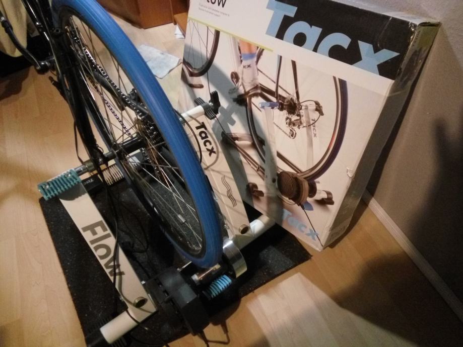 tacx flow t2200 turbo trainer