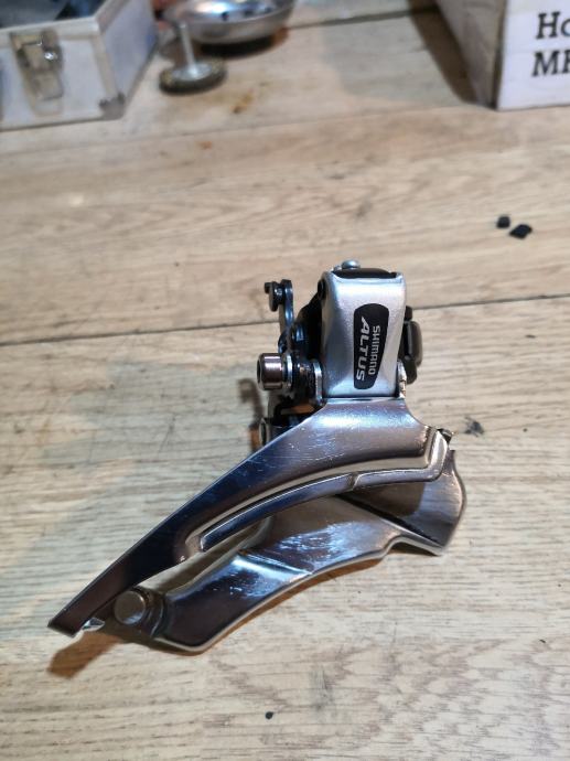 PREDNJI MJENJAČ SHIMANO ALTUS FD-M313 / DOWNSWING