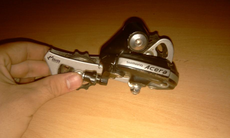 Shimano Acera