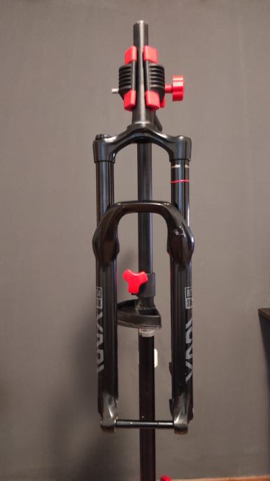 rockshox yari rc 150mm 29