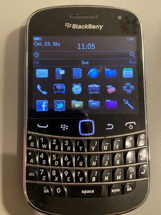 Blackberry Bold