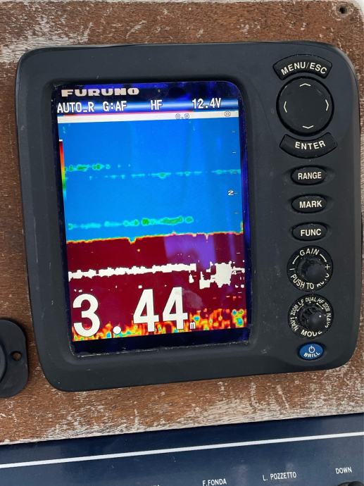 Furuno fishfinder