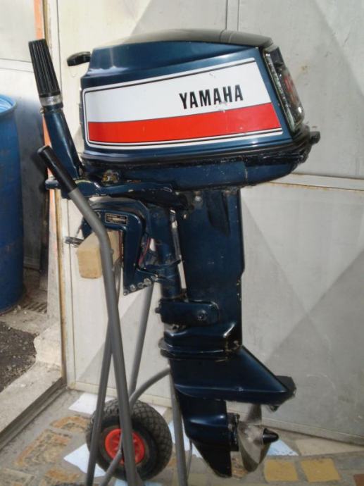 YAMAHA 9,5 AC i  YAMAHA 15 KO