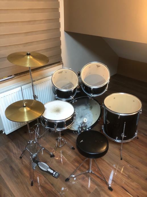 Mapex Tornado set bubnjeva + činele (hi hat i crash)