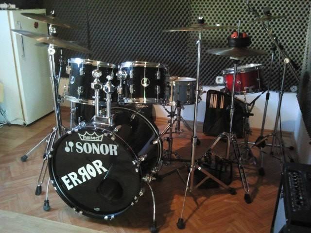 Prodajem bubnjeve Sonor Force 507 HITNO!!!Prodajem bubnjeve Sonor Force 507 HITNO!!!  