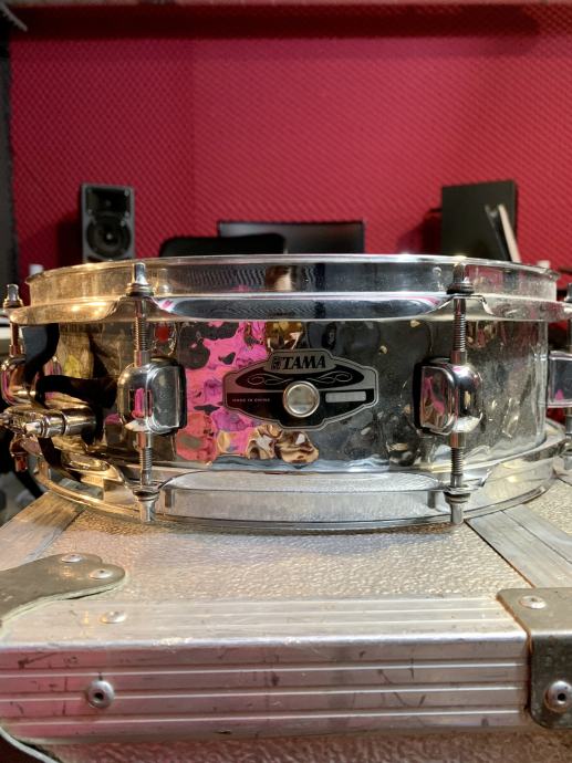 Prodajem Tama piccolo snare 13x4