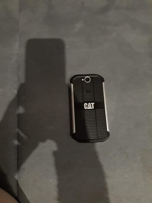 Cat s40