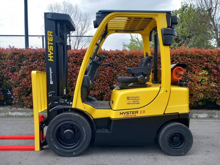 Čeoni viličar Hyster H2.0FT, 2.000 kg, plin - PL0051