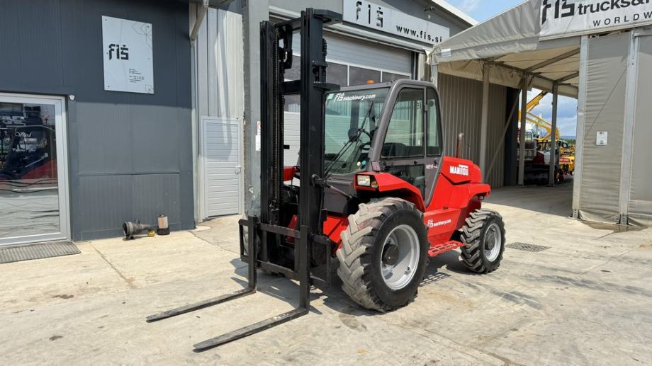 MANITOU M26.4 - 5375 RADNIH SATI - TRIPLEX