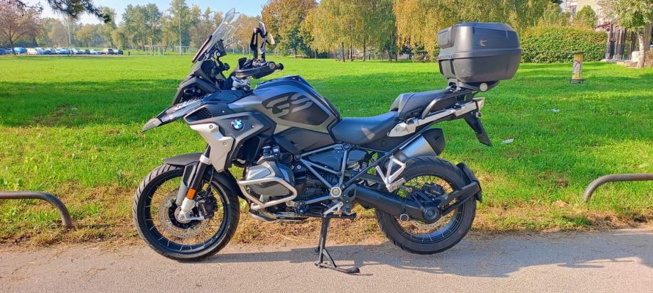 BMW R 1250 GS TRIPLE BLACK, 2020 god.