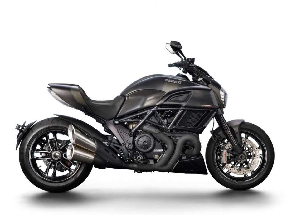 Ducati Diavel Carbon 1198 cm3, 2018 god.