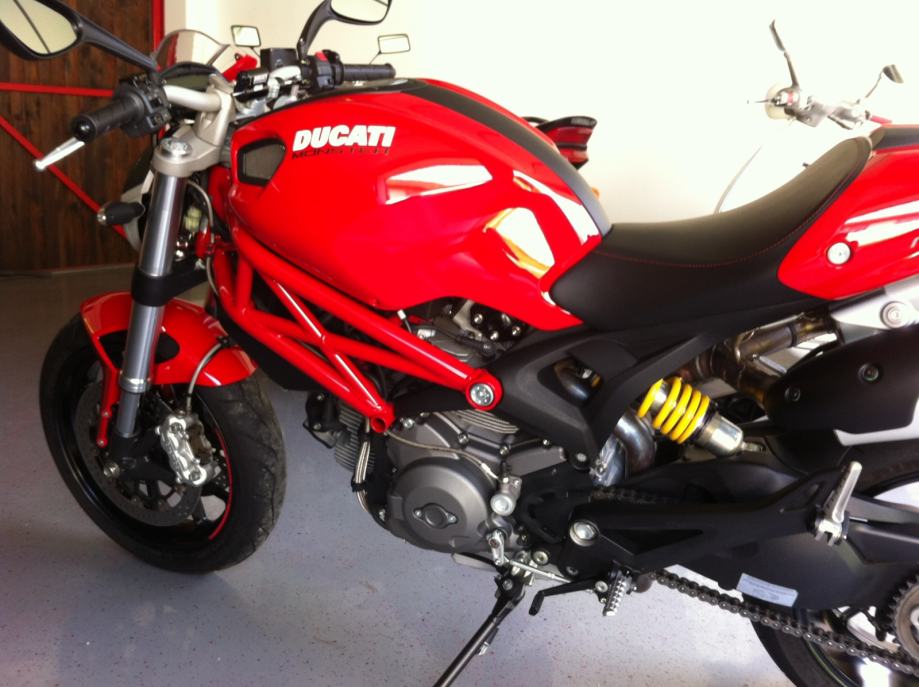 Ducati Monster 796 ABS, 2011 god.