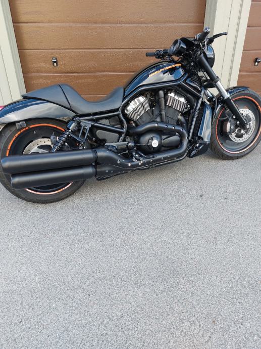 Harley Davidson Night Rod special  1131 cm3 , 17000km, 2006 god.