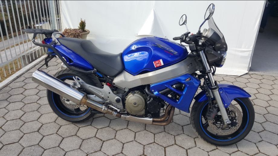 Honda cb x11