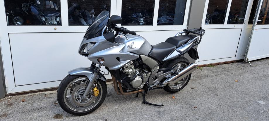 Honda CBF 1000 ABS - 24544km - veliki servis - garancija, 2006 god.