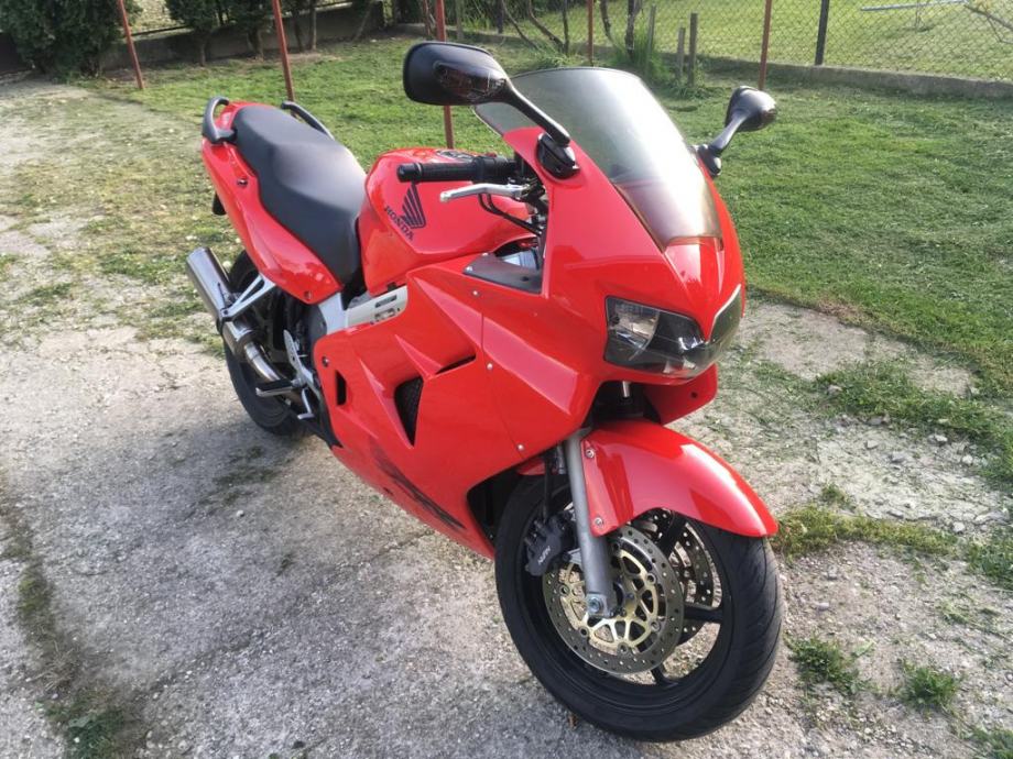 Honda vfr 800 fi