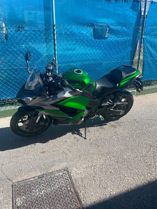 Kawasaki Sx 1000 998 cm3, 2018 god.