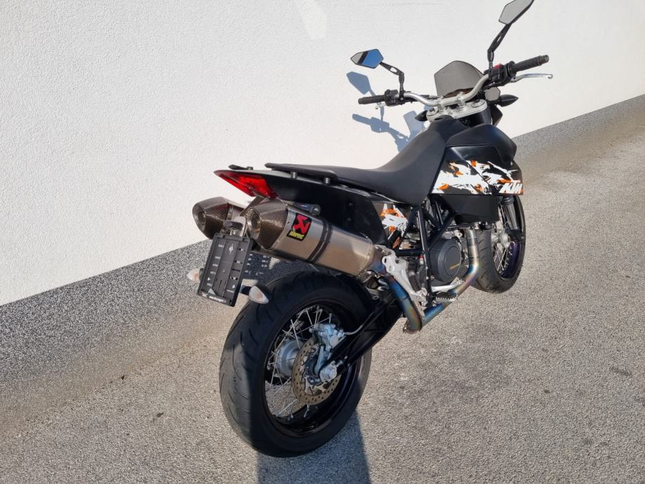 akrapovic 690