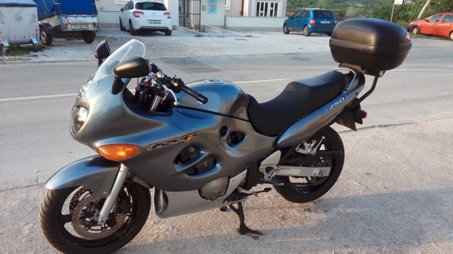 Suzuki gsx750f характеристики