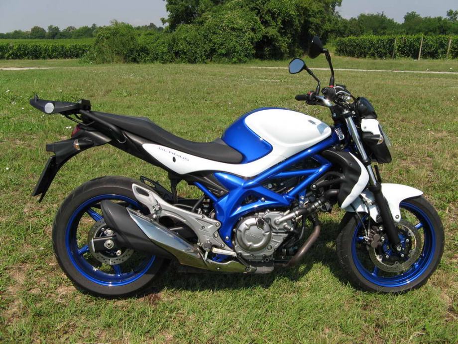 Suzuki svf gladius 650