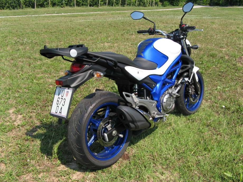 Suzuki svf gladius 650