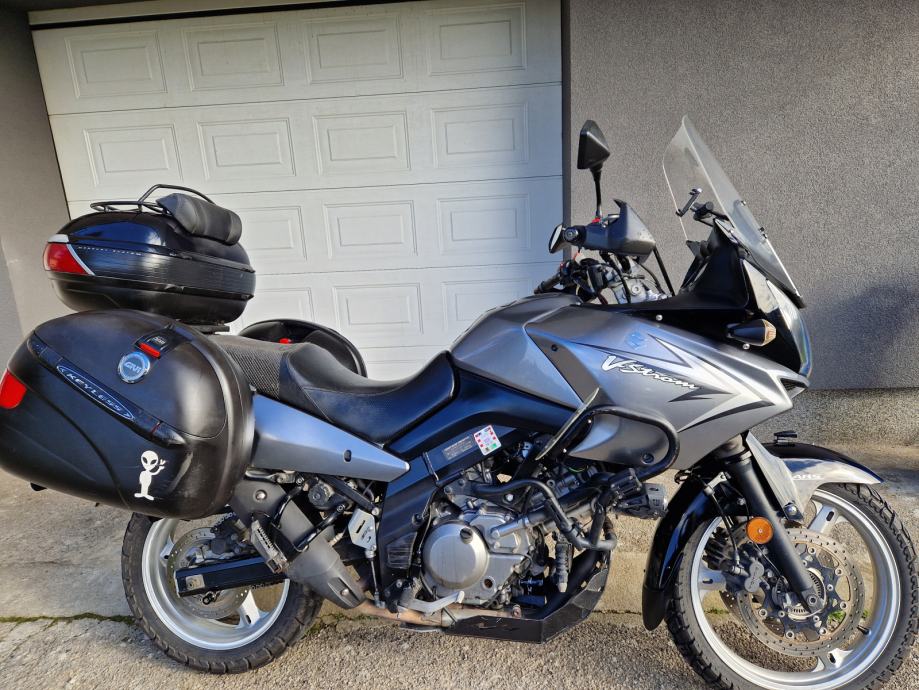 Suzuki V-strom DL650 ABS - gume Dunlop trailmax mission, 2010 god.