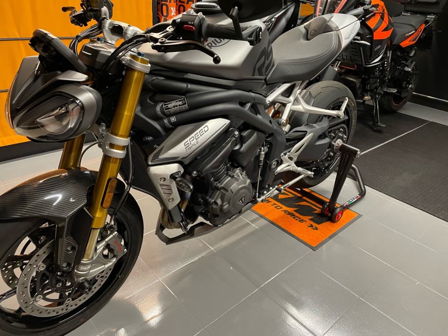 Triumph Speed Triple 1200 RS 1200 cm3 Garancija do 09/2025, 2021 god.