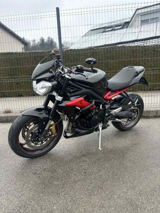 Triumph STREET TRIPLE R 675 KAO NOV 675 cm3, 2013 god.