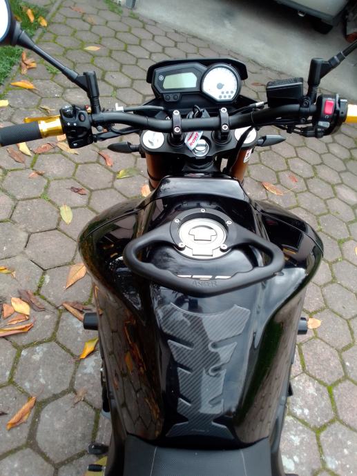 Yamaha Fazer Naked Cm God