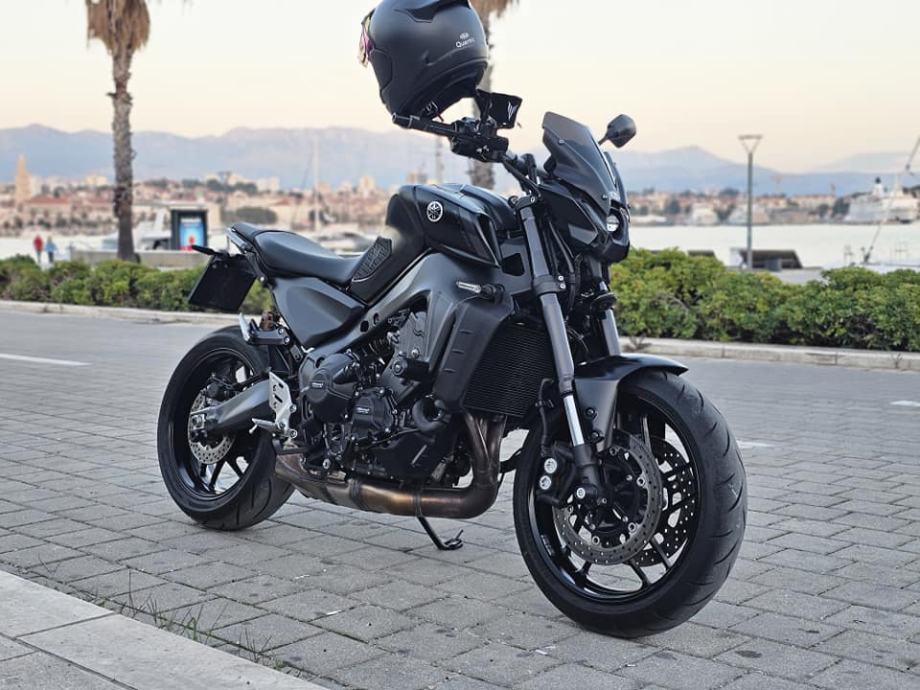 Yamaha Mt 09 2022 10tkm, 2022 god.