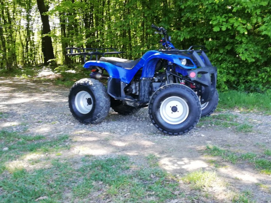 Atv hummer 150