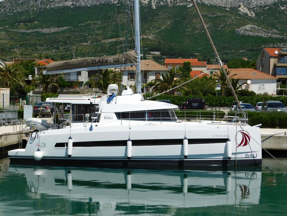  BALI  4 3 CATAMARAN  CHARTER IN ROGOZNICA DALMATIA CROATIA 