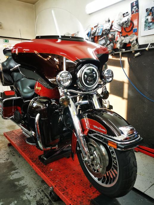 Harley Davidson Electra glide  1584 cm3, 2010 god.