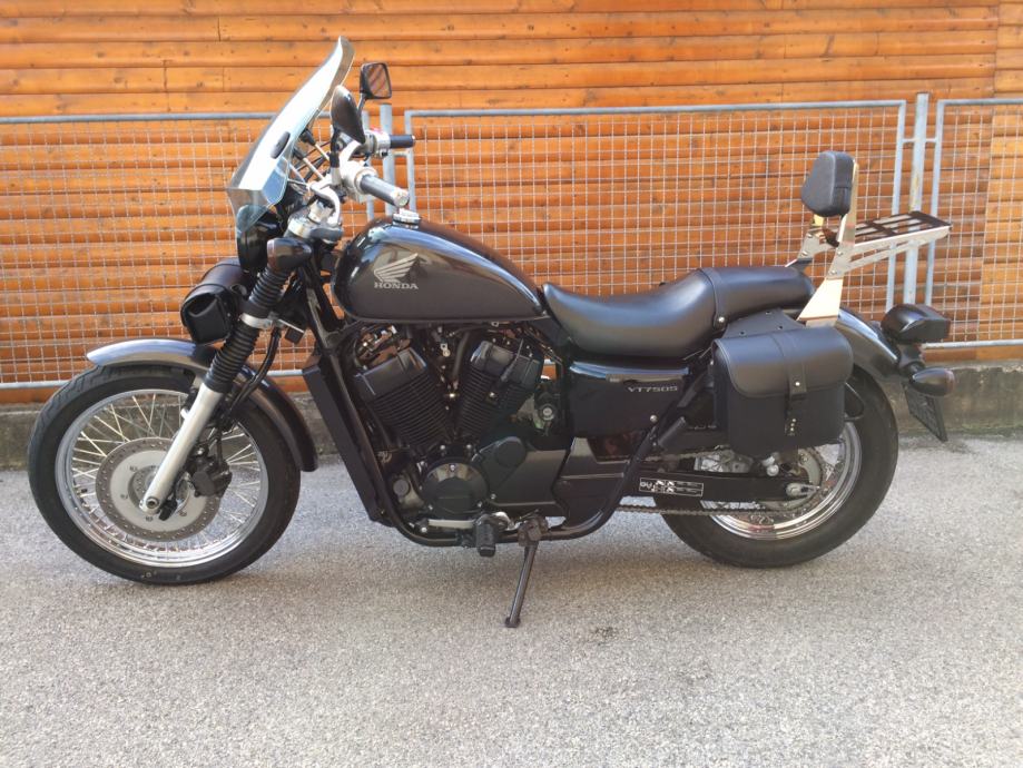 Honda vt 750 s