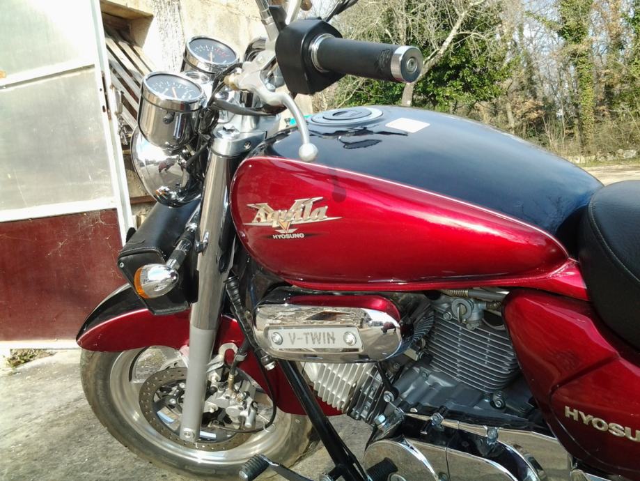 Hyosung Aquila 250 cm3, 2002 god.