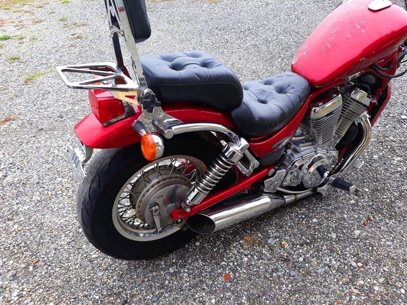 Suzuki intruder 600