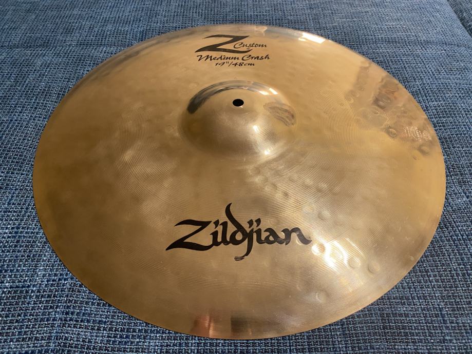 ZILDJIAN Z CUSTOM MEDIUM CRASH 19