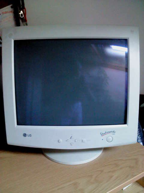 CRT monitor LG 700s, 17"