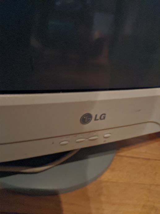 CRT Monitor LG Studioworks 710B