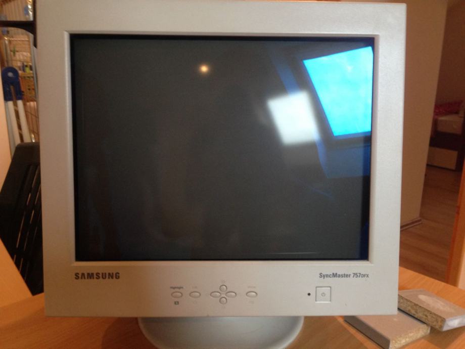 samsung syncmaster 757dfx