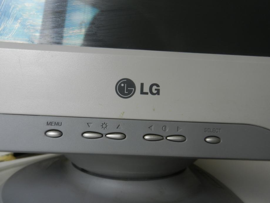 Монитор lg flatron ez t710bh не включается